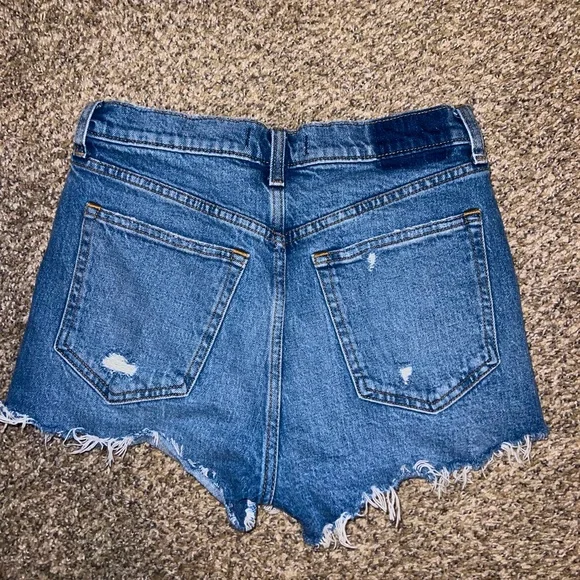 Abercrombie & Fitch mom fit short - Picture 2 of 3